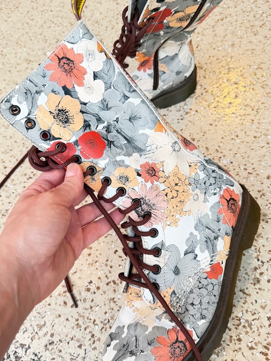 Dr. Martens Shoes - Dr. Martens RARE FIND Floral Leather Combat Boots Size 8 US Sold Out 🔥MSRP 298$